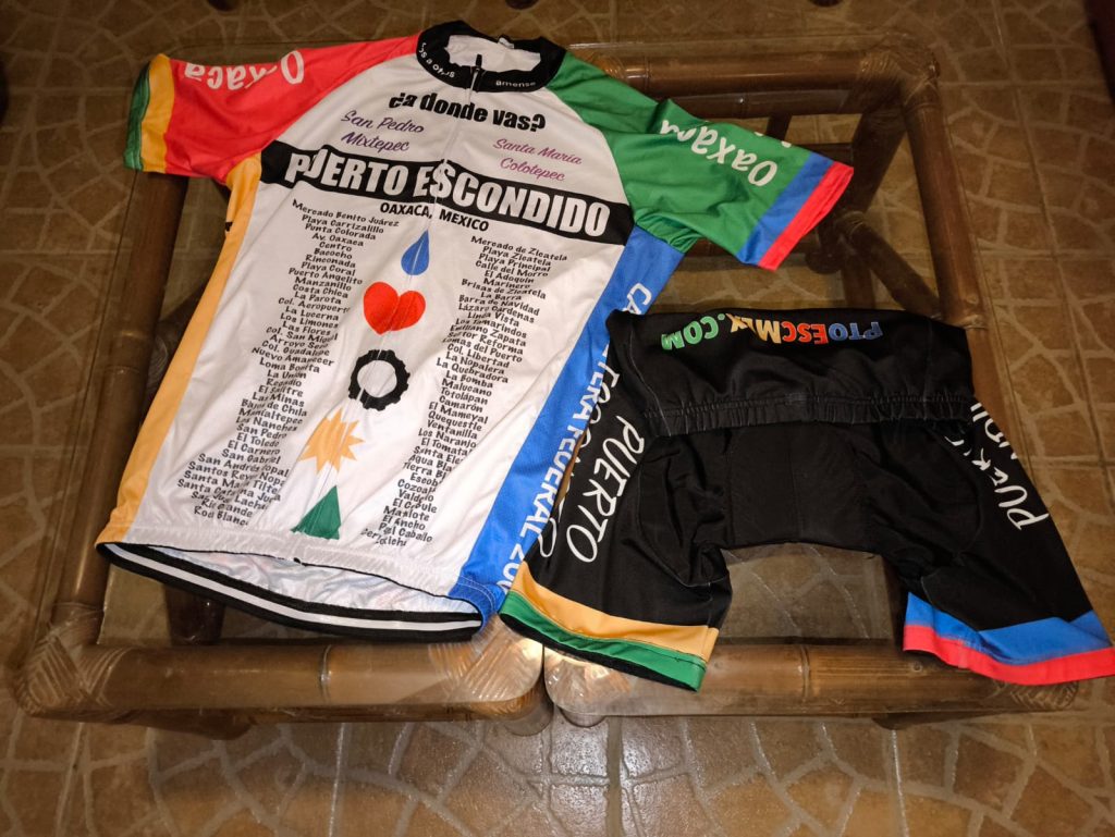 Ropa de ciclismo del grupo CRPE
